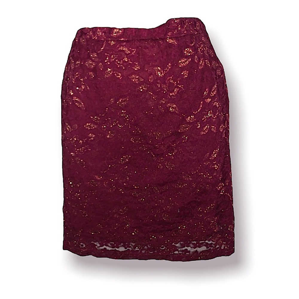 FOREVER 21 BURGUNDY LACE MINI SKIRT